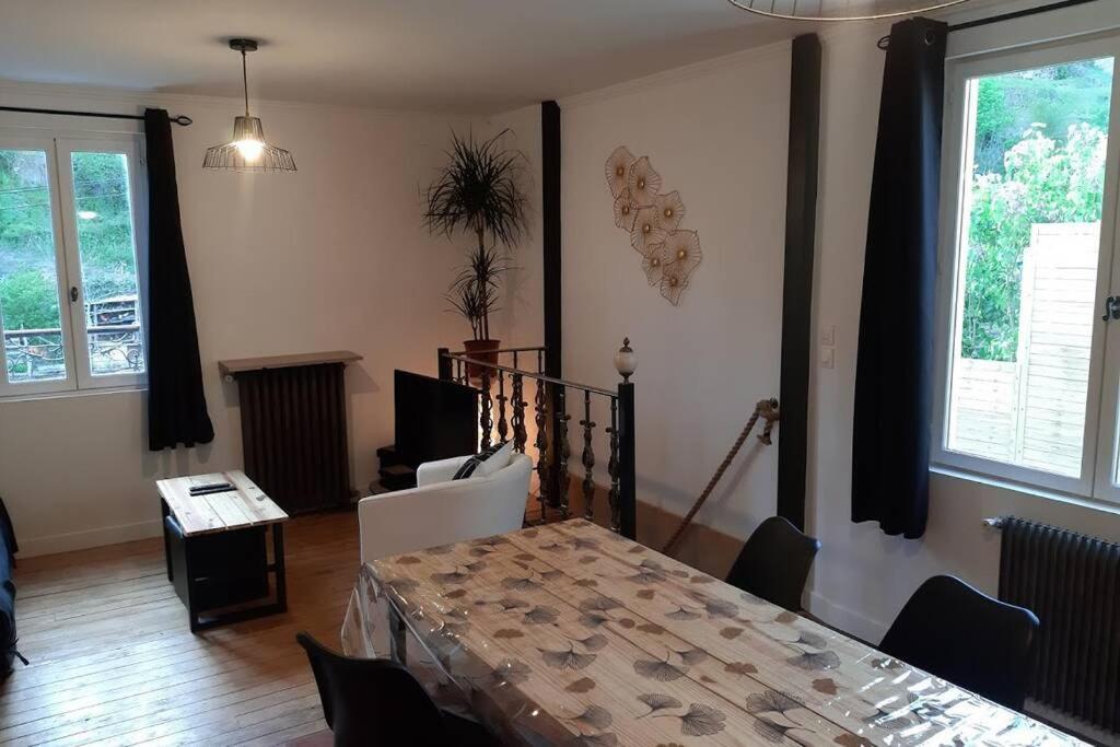 La Petite Maison Dans La Vallee Αβαλόν Εξωτερικό φωτογραφία